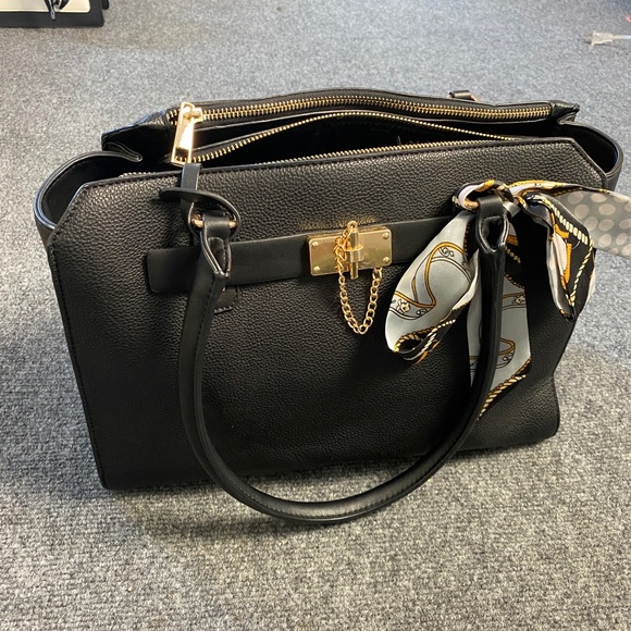 Black Aldo Purse - Picture 1 of 3